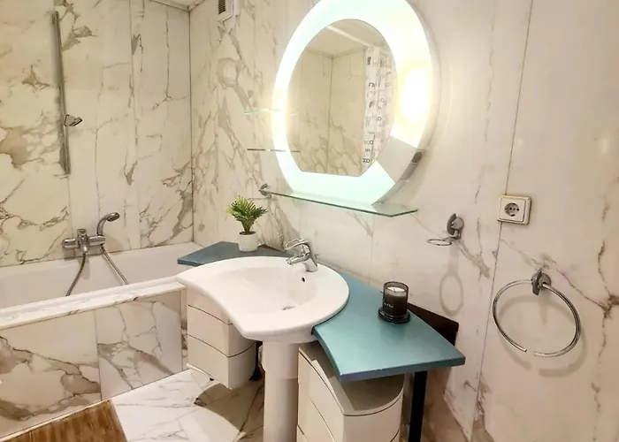 Easy Living 1br Near Station * Luxembourg